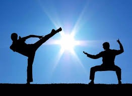 重创！皇马悍将伤缺两月 巴尔韦德或被迫改踢右后卫