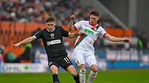 【日职】老将坂本勇人以 3 亿日圆续约 不排除明年思考引退可能｜日本职棒